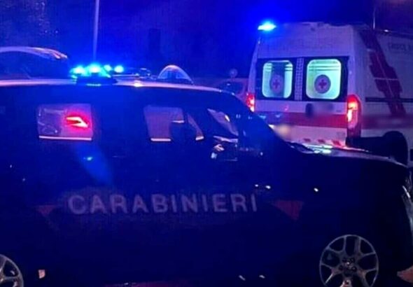 Ambulanza notte carabinieri