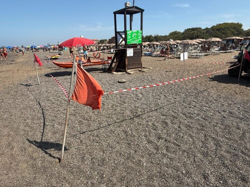 Livorno - Trovata una mina anticarro sulla spiaggia: conteneva 5,5 chili di TNT 2 PHOTO 2026 08 12 21 24 23 800x600 1