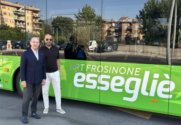 Il sindaco Mastrangeli e il vice Scaccia accanto al Brt