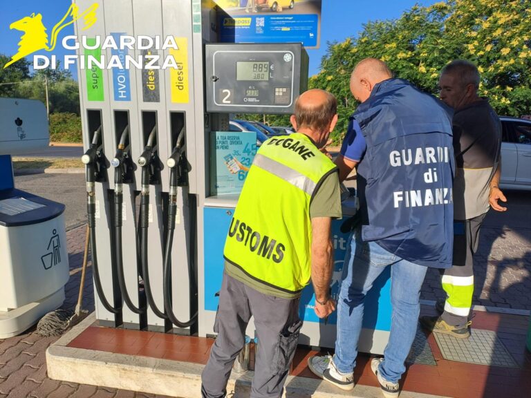 distributore benzin