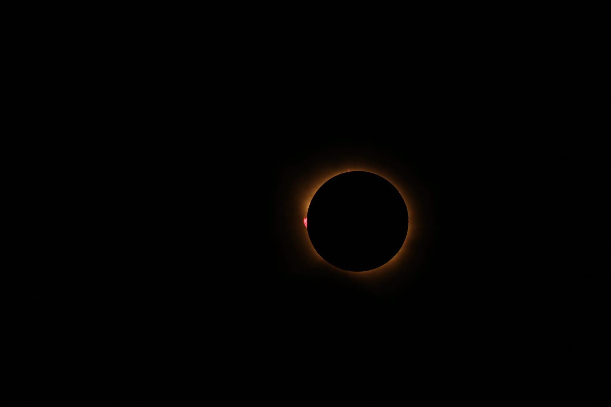 eclissi totale 2