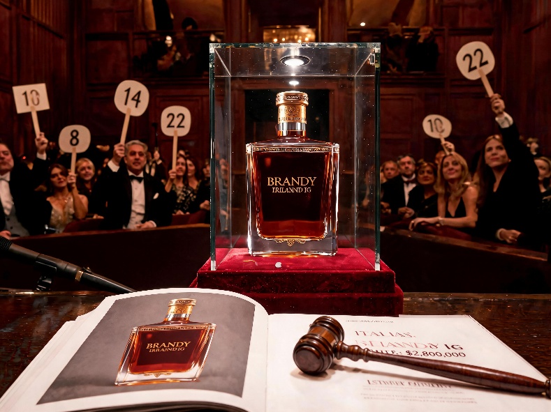 L'Elogio dell'Attesa: il Brandy Italiano come Nuovo Bene Rifugio e Icona di Collezionismo 2 image003