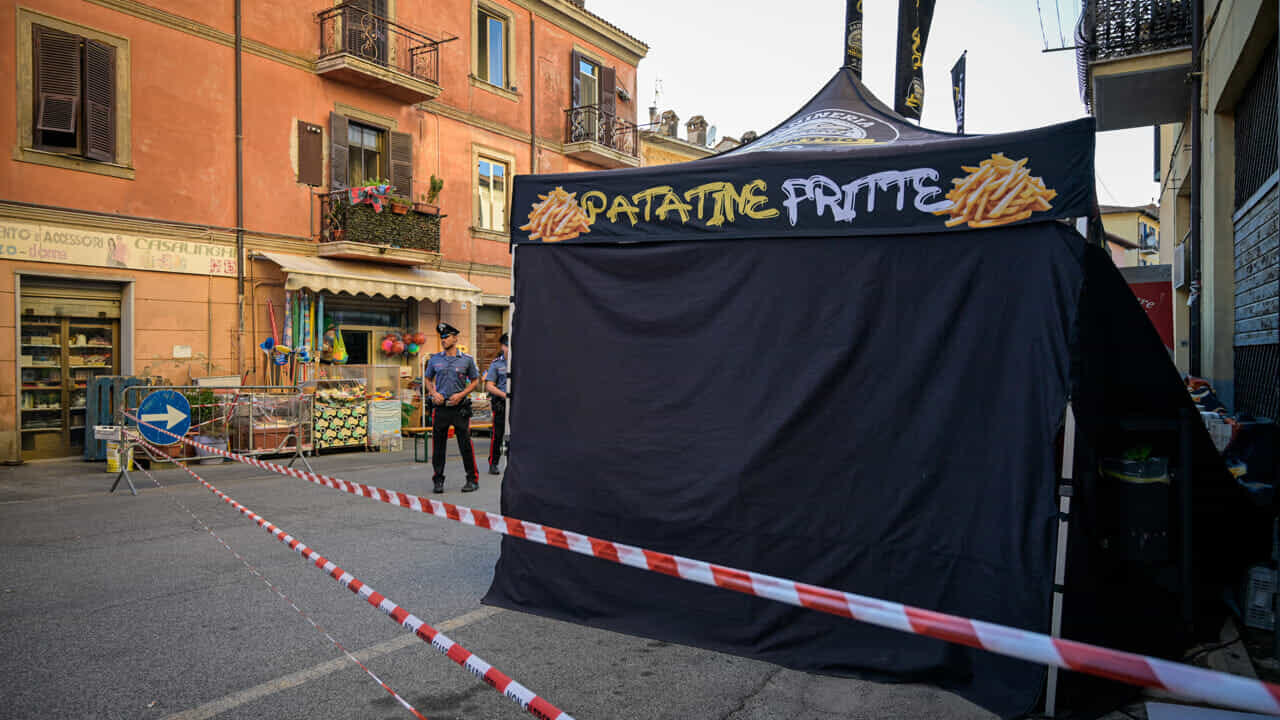 panineria incontro lo stand dove sono morti i due ambulanti