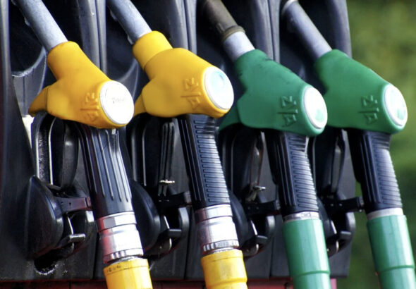 pompa benzina carburante