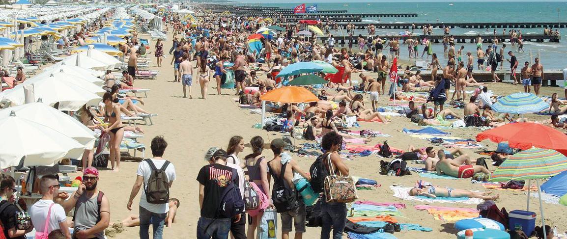 spiaggia-tutto-esaurito