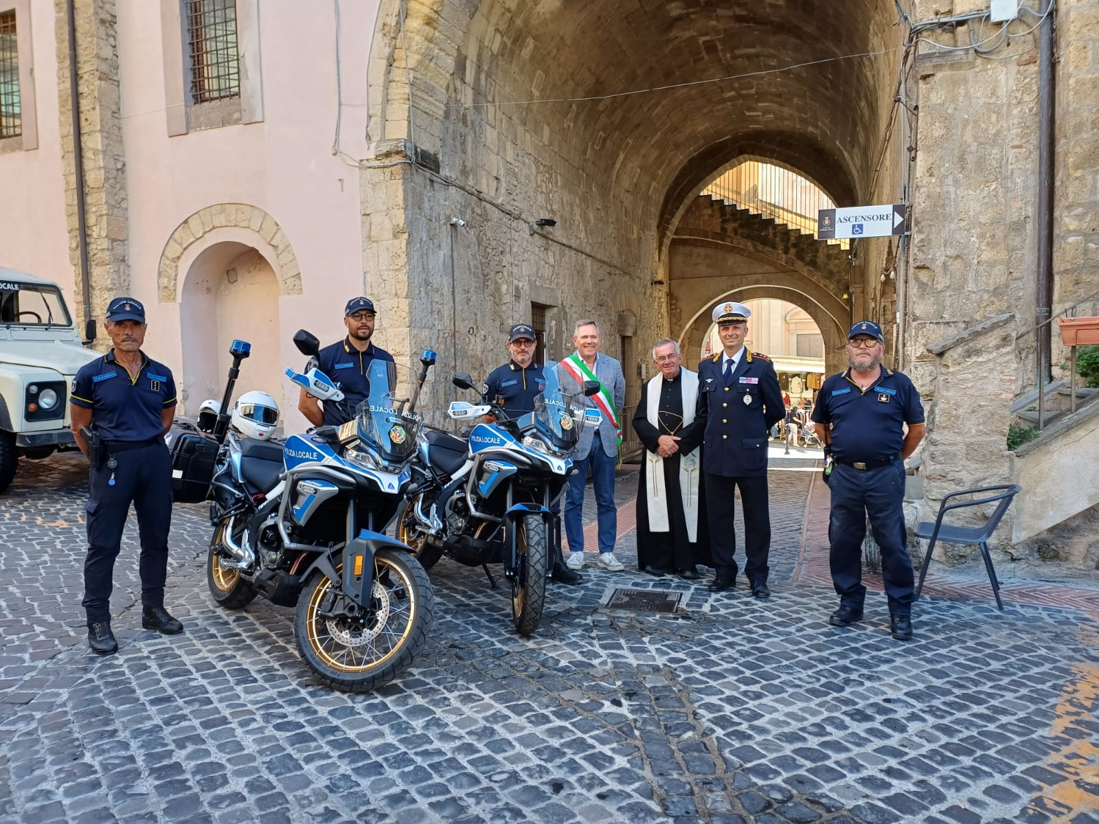I due nuovi motocicli della Polizia Locale di Tarquinia