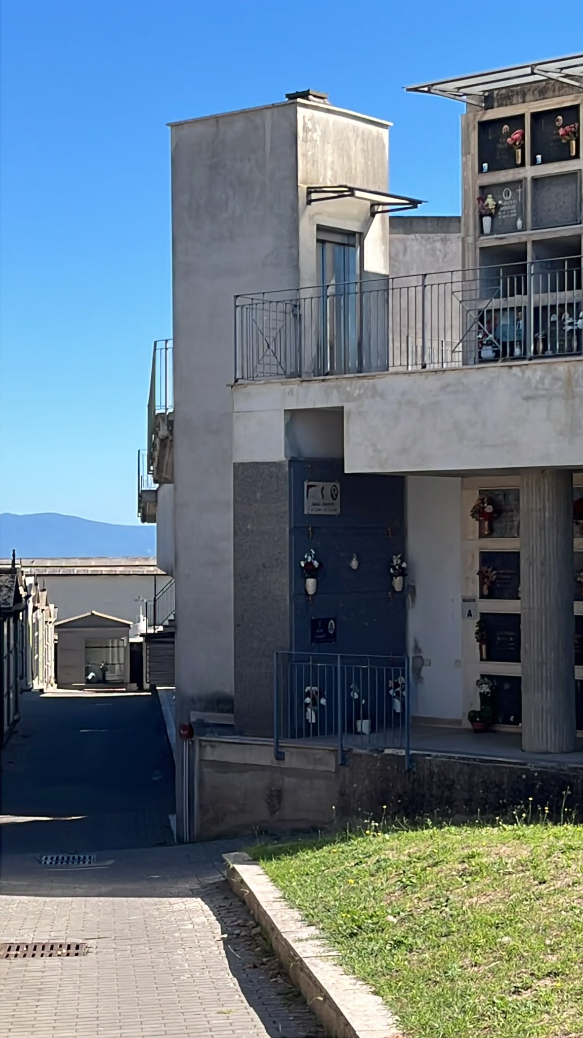 Montefiascone ascensore cimitero