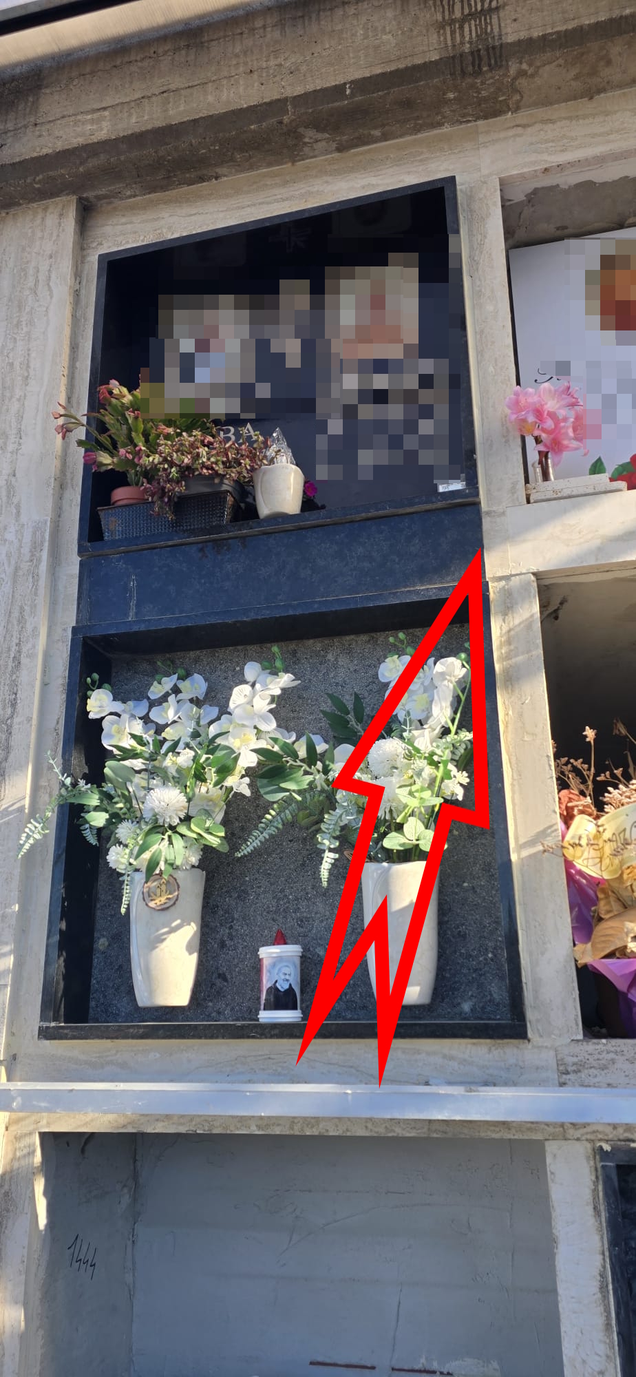 Montefiascone loculi cimitero