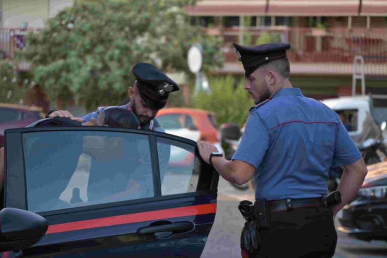 VELLETRI - Rapinatore seriale in manette
