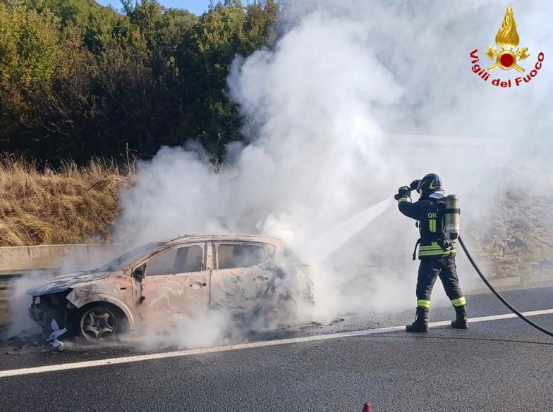 a12 auto fiamme