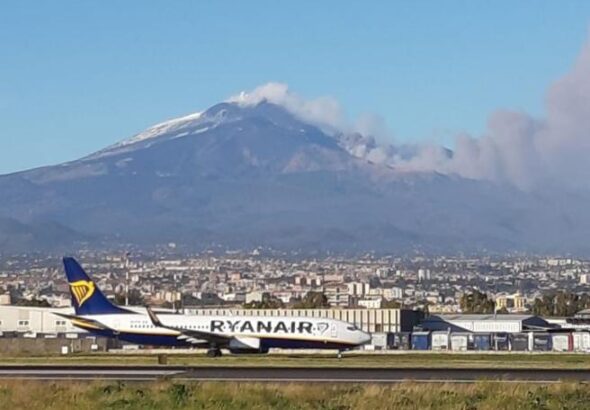 aeroporto-catania-eruzione-etna