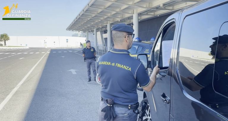 finanza civitavecchia
