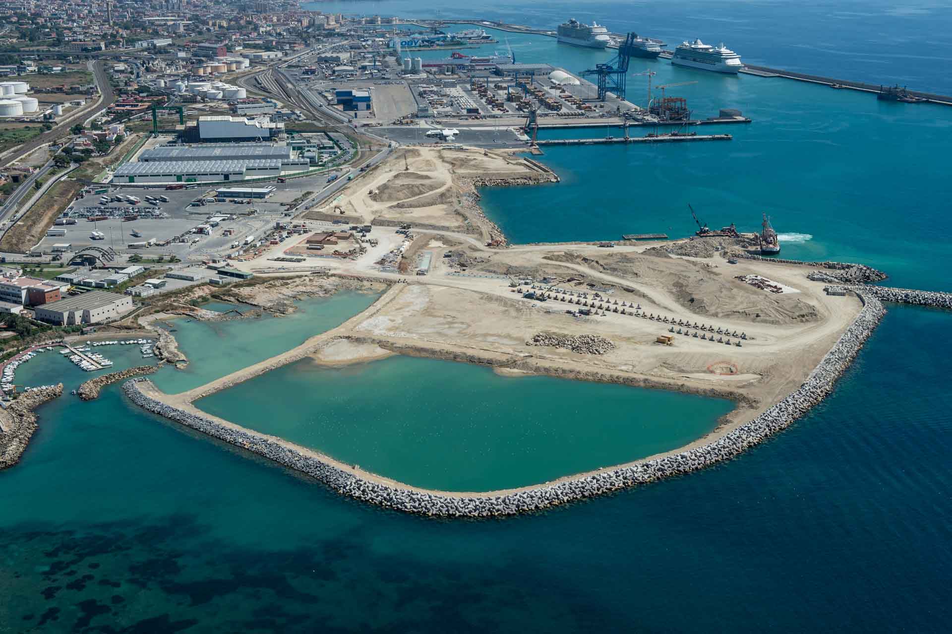 porto-di-Civitavecchia-nuova-area-2