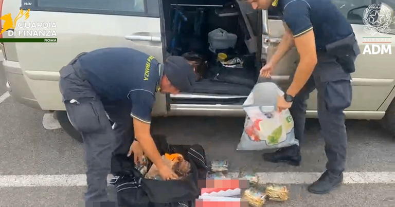 sequestro civitavecchia