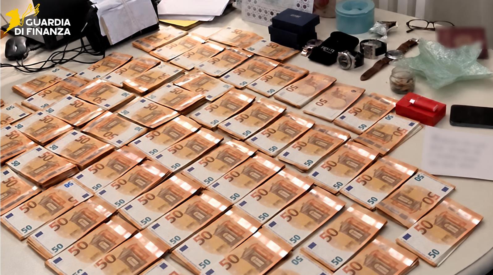 Ville, yacht e consolle da dj: crolla l'impero del "miliardero" di Tarquinia. Daniele Moretti accusato di frode da 14 milioni sulla pelle di 2.478 lavoratori 10 07102026 014809 6° nom