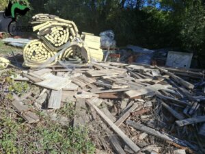 Scempio ambientale a Graffignano, imprenditore edile usa un terreno come discarica per i suoi cantieri: scatta il sequestro 3 20260925 094847