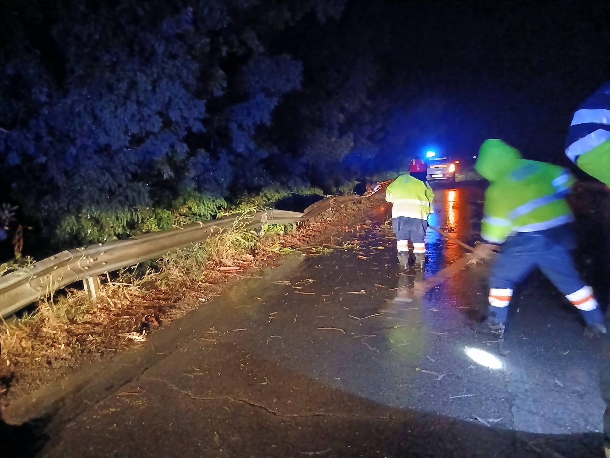 Bomba d'acqua sul litorale, raffica di interventi tra Civitavecchia, Santa Marinella e Tarquinia (FOTO) 3 841166814 1684037753236055 9155681844457238667 n.png