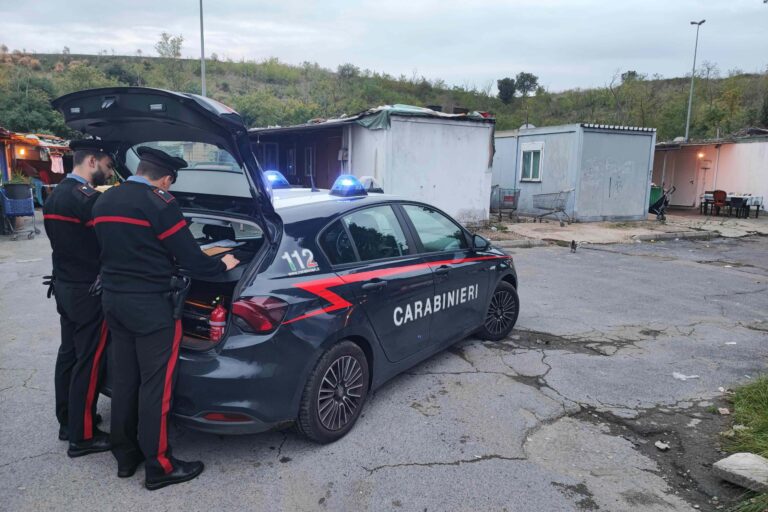 EUR - Controlli campo nomadi (3)