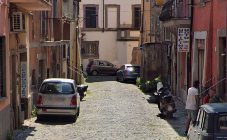 VIA LARGA