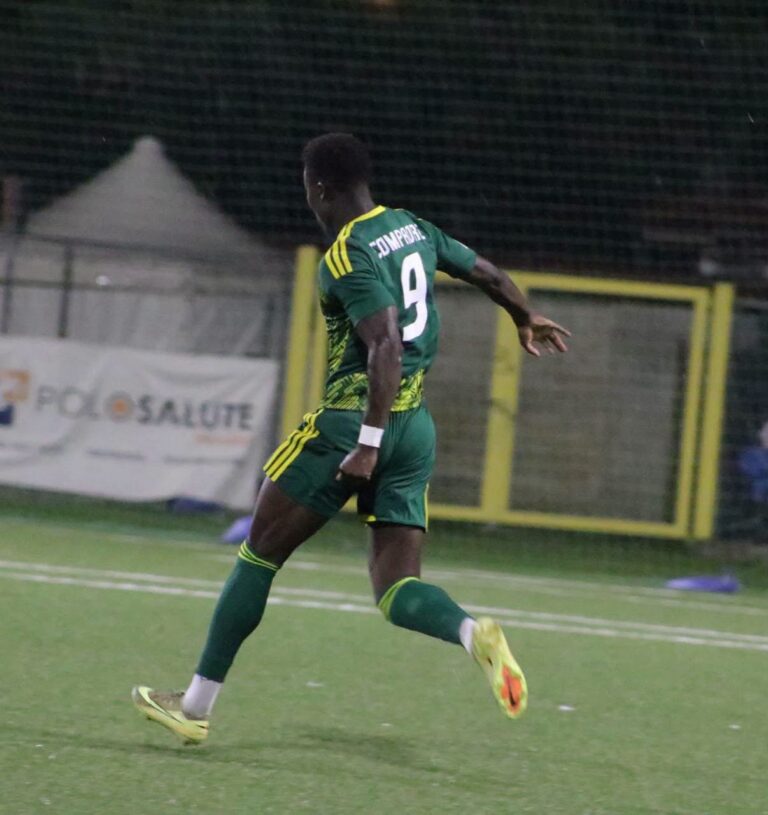 capaore Seravezza Pozzi Calcio