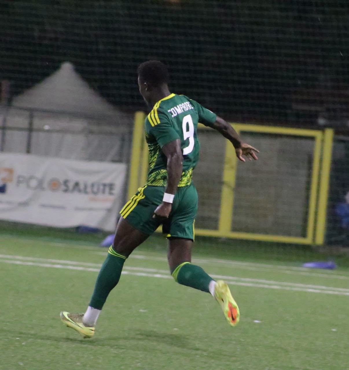 capaore Seravezza Pozzi Calcio