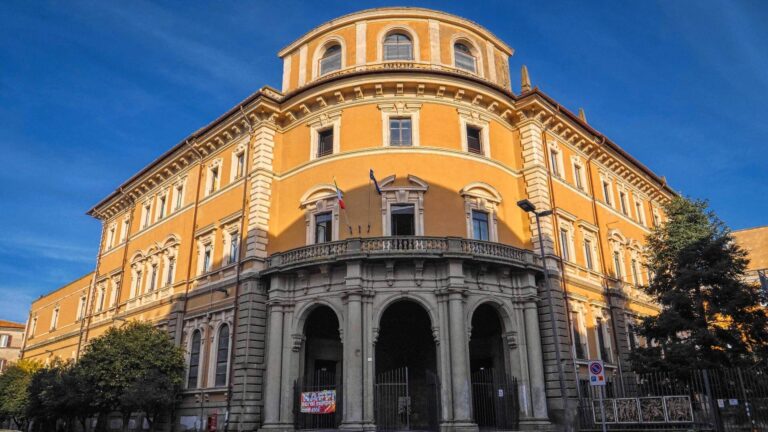 facciata-sede-centrale-buratti
