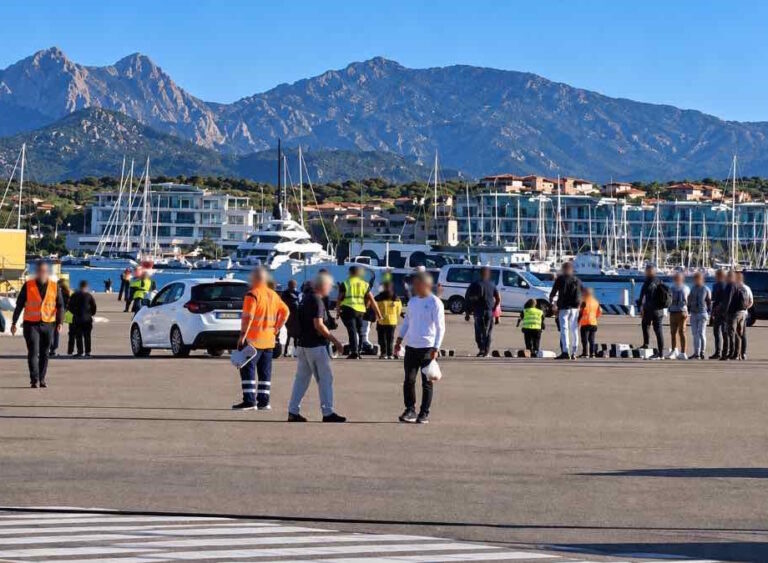 olbia tensione al porto