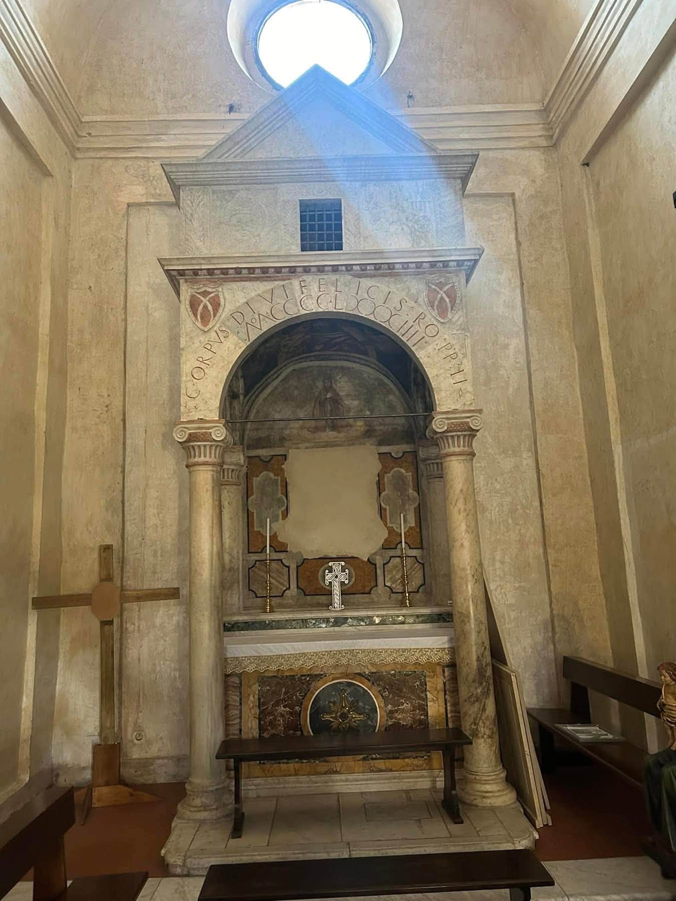 tomba etrusca sepoltura papa 7